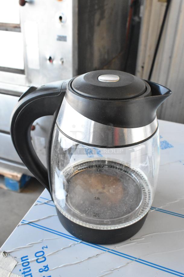 Mueller M99S Clear Electric Tea Kettle with LED Light - Image 4 of 7