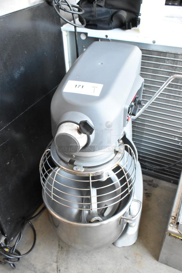 Hobart Legacy HL200 Metal Commercial 20 Quart Planetary Dough Mixer w/ Stainless Steel Mixing Bowl, Bowl Guard, Dough Hook and Paddle Attachments. 100-120 Volts, 1 Phase. - Image 1 of 8