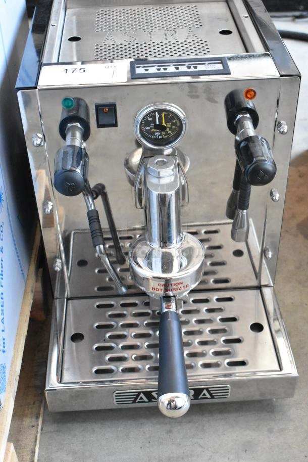 BRAND NEW SCRATCH AND DENT! Astra GA021 Stainless Steel Commercial Countertop Single Group Espresso Machine w/ Portafilter and Steam Wand. 220 Volts, 1 Phase. - Image 6 of 9
