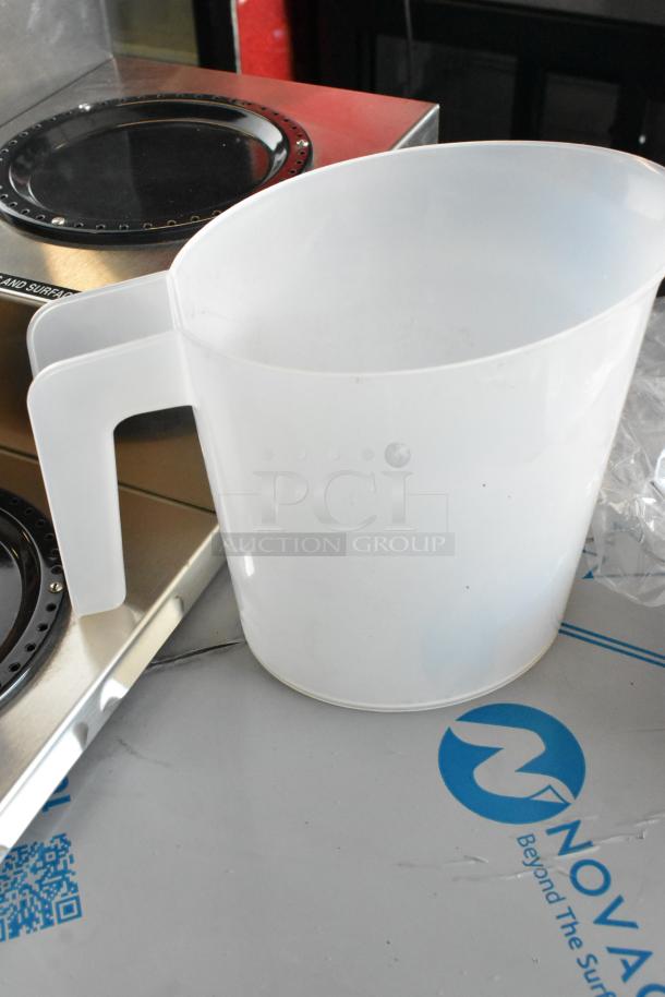 BRAND NEW SCRATCH AND DENT! 2023 Bunn VP17-3 Stainless Steel Low Profile Pourover Coffee Brewer with 3 Warmers. 120 Volts, 1 Phase. - Image 3 of 10