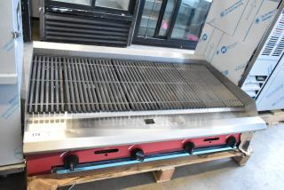 BRAND NEW SCRATCH AND DENT! 2024 Avantco 177CAG48RC Stainless Steel Commercial Countertop Natural Gas Powered 48" Radiant Charbroiler - 120,000 BTU