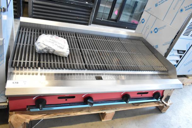BRAND NEW SCRATCH AND DENT! 2024 Avantco 177CAG48RC Stainless Steel Commercial Countertop Natural Gas Powered 48" Radiant Charbroiler - 120,000 BTU - Image 2 of 9