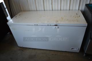 Entree CF-18 Chest Freezer w/ Hinge Lid. 115 Volts, 1 Phase.