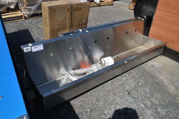 BRAND NEW SCRATCH AND DENT! Regency 600HSMS1872 Wall-Mounted 72" x 17 1/2" Hand Sink for (3) 8" Center Faucets - Image 2 of 6