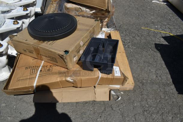 5 BRAND NEW SCRATCH AND DENT! Items Including 460EG2424 Regency 24" x 24" NSF Green Epoxy Wire Shelf, 27448GY Lavex 16" x 11" Gray Plastic 3-Compartment Cleaning Caddy. 5 Times Your Bid! - Image 2 of 6