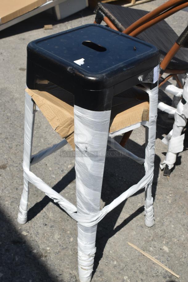 6 BRAND NEW SCRATCH AND DENT! Black Metal Tolix Style Bar Height Stool. 6 Times Your Bid! - Image 3 of 4