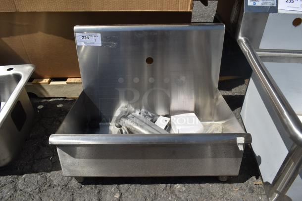 BRAND NEW SCRATCH AND DENT! Regency 600HSMSB1824 Wall-Mounted 24" x 17 1/2" Hand Sink for 1 Single-Inlet Faucet - Image 1 of 5