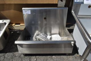 BRAND NEW SCRATCH AND DENT! Regency 600HSMSB1824 Wall-Mounted 24" x 17 1/2" Hand Sink for 1 Single-Inlet Faucet