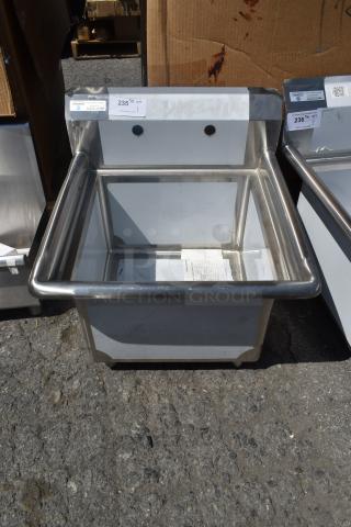 BRAND NEW SCRATCH AND DENT! Steelton 522CS11818N 23 1/2" 18-Gauge Stainless Steel One Compartment Commercial Sink without Drainboard - 18" x 18" x 12" Bowl