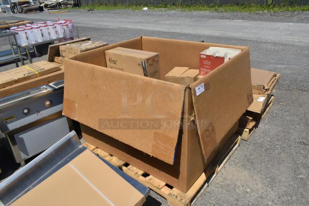 18 BRAND NEW SCRATCH AND DENT! Items Including 3 Box 5535009SC Acopa Lore 8 oz. Flute Glass - 12/Case, Libbey 917CD Heavy Base 11 oz. Customizable Rocks / Old Fashioned Glass - 36/Case, 266 Libbey 20 oz. Can Glass - 12/Case, 160BSTROFLWH Choice White Poly-Cotton Full-Length Bistro Apron with 2 Pockets - 38" x 34", Choice 42 oz. Black Round Microwavable Heavy Weight Bowl with Lid - 150/Case 129MCB42B, Libbey 8054 Georgian 6 oz. Irish Coffee Glass - 36/Case, 5530512 Acopa 8 oz. Footed Martini / Dessert Glass - 12/Case. 18 Times Your Bid! - Image 2 of 15
