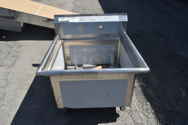 BRAND NEW SCRATCH AND DENT! Regency 600S12424 29" 16 Gauge Stainless Steel One Compartment Commercial Sink with Stainless Steel Legs and Cross Bracing - 24" x 24" x 14" Bowl - Image 1 of 8