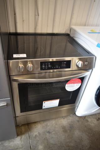 Frigidaire FCFE3083ASD Stainless Steel 4 Burner Range w/ Oven. - Item #1192056