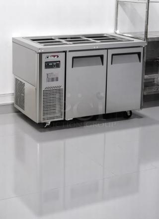 Excellent Condition –  Turbo Air JBT-48-N  –  TOPPING TABLE –– Voltage: 115V  – Tested & Working!
