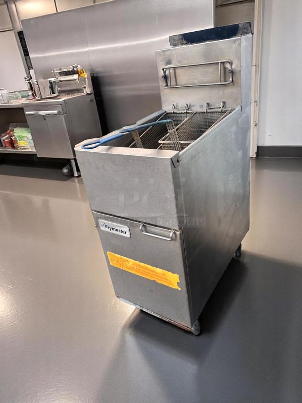 Excellent Condition – Frymaster 1ESG35T – Gas Deep Fryer –   70,000 BTU – Natural Gas – Fully Tested & Working! - Image 6 of 8