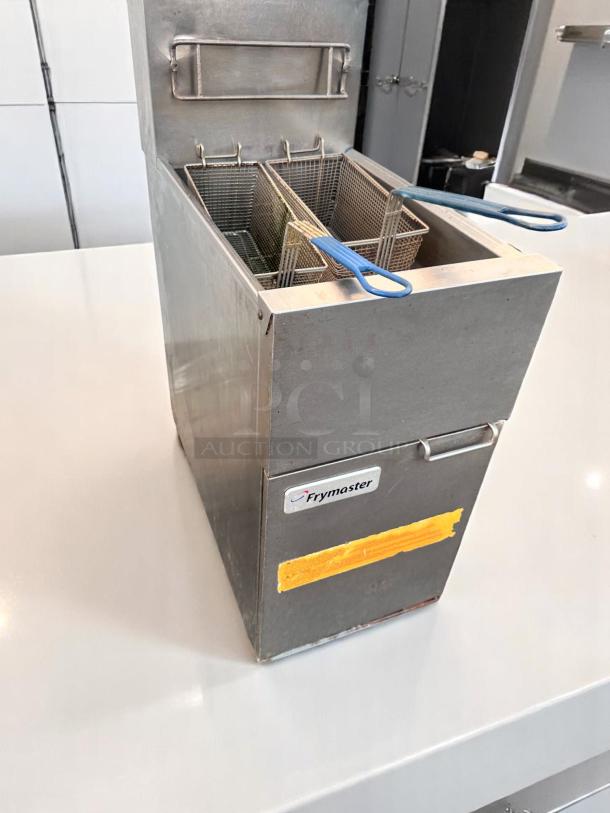 Excellent Condition – Frymaster 1ESG35T – Gas Deep Fryer –   70,000 BTU – Natural Gas – Fully Tested & Working! - Image 7 of 8