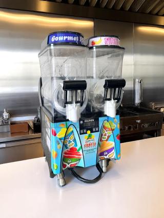 Awesome Condition – Bunn Ultra-2 – Jarritos Freeze Double Bowl Granita Machine – 120V – Fully Tested & Working!
