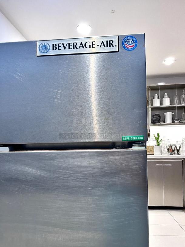 Awesome Condition – Beverage-Air HBR49-1-AVA-006 – Two Door – Reach-In Refrigerator – 115V – Fully Tested & Working! - Image 8 of 11
