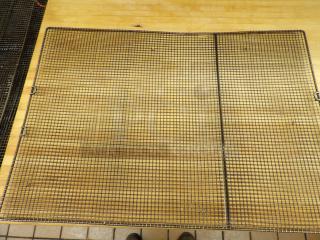 Mesh Fryer Screen, 33" x 23"
4 x your Bid