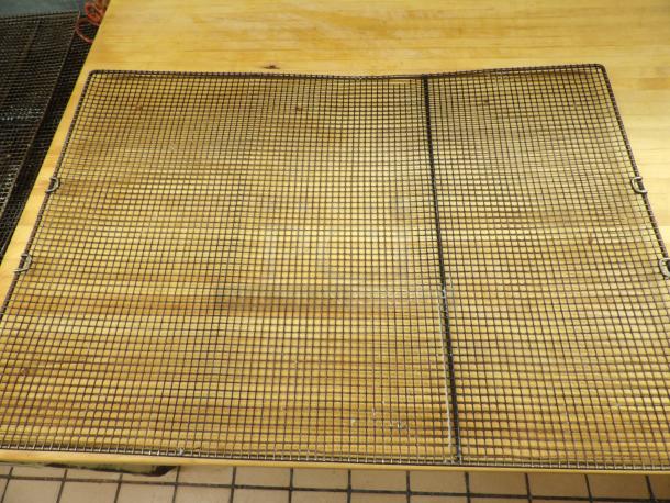 Mesh Fryer Rack, 
4 x your bid - Image 2 of 2