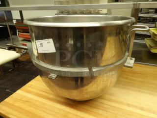 Large Stainless Steel Mixing Bowl, #3 VML-80, 
80 Quart