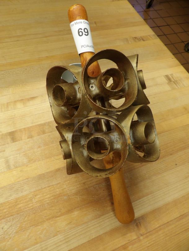 Manual Doughnut Roller - Image 2 of 2