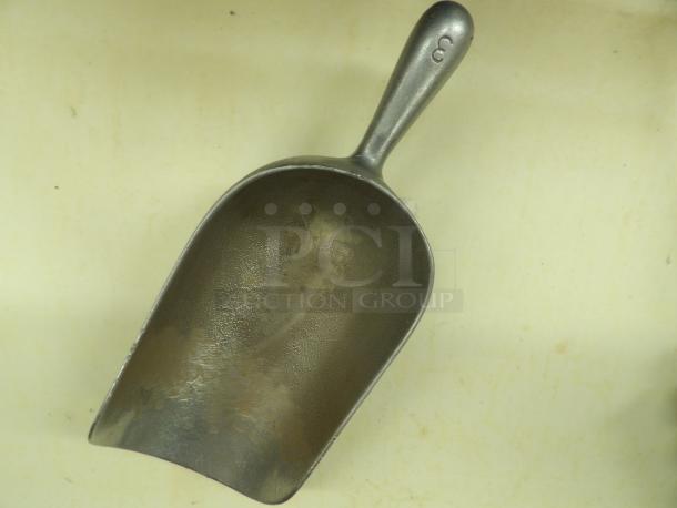 3 Pound Aluminum Scoop - Image 1 of 1