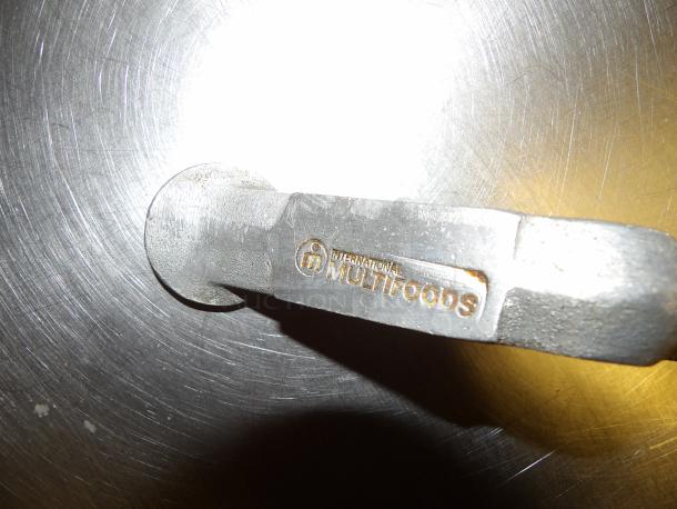Can opener for 5 gallon - Image 2 of 2