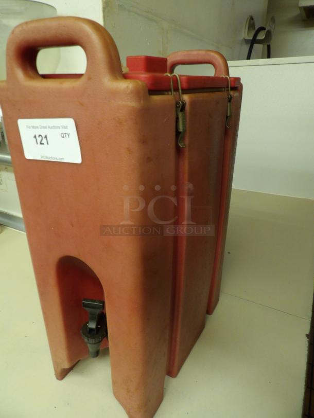 Cam Bro Coffee transporter, 50 OLCD5 Gallon Red Insulated Beverage Dispenser - Image 2 of 3