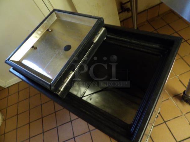 Silver King SKFS2/C2 Stainless Steel Commercial Mobile Ice Cream Dipping Cabinet on Commercial Casters. Tested and Working! - Image 4 of 6