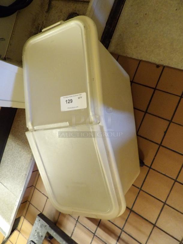 Dry Food Storage Pin on casters,
30 gallon - Image 3 of 3