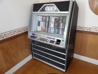 Awesome Condition! ROWE AMI, Compact Disc, CD-100, 120V, powers on and works as should. Must have!