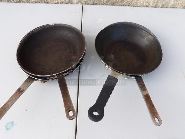 Aluminum  8" Skillet (3) Don(1) Vollrath
4x Bid - Image 1 of 3