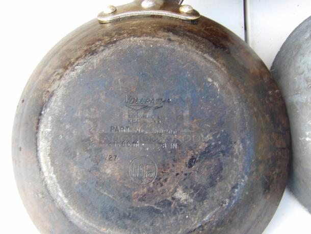 Aluminum  8" Skillet (3) Don(1) Vollrath
4x Bid - Image 3 of 3