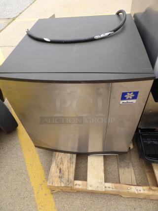 Manitowoc Ice Maker Head Model SY0324A, 115-volt single phase working when removed. - Item #1189856