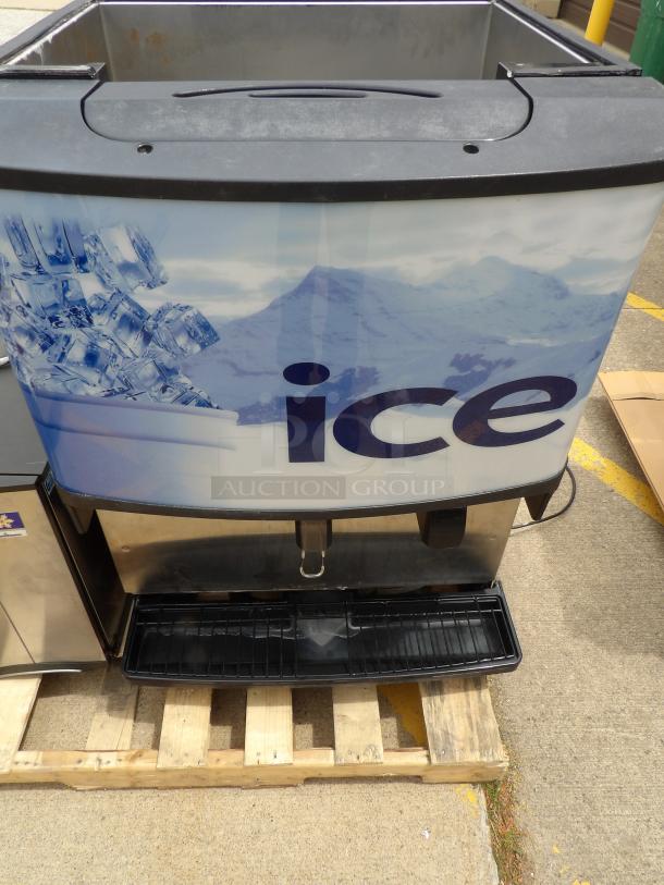 Manitowoc S-250-2705723 Ice Dispenser ,Ice Dispenser with Water Valve, countertop, 30"W x 31-1/8"D x 40-7/8"H, 250 lb. ice storage capacity, Rocking Chute ice dispensing, lever activated, includes: lighted merchandiser with "ice" graphics, leg kit and drain kit, stainless steel exterior, cUL, UL, NSF - Image 1 of 7