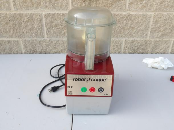 Robot Coupe, Model R2NCLR 120V 3QT. - Image 1 of 5