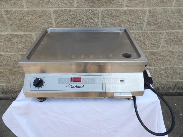 Garland SH/GR 5000 21" Electric Induction Griddle w/ Thermostatic Controls - Stainless Steel Plate, 208-240v 3Phase - Image 1 of 5
