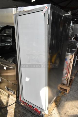 BRAND NEW SCRATCH AND DENT! 2025 Avantco 177HPI1836 Full Size Insulated Heated Holding / Proofing Cabinet with Clear Door on Commercial Casters. Missing Bottom Hinge. 120 Volts, 1 Phase.