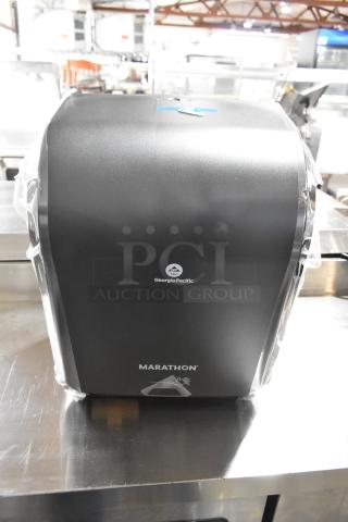 BRAND NEW SCRATCH AND DENT! Georgia Pacific Marathon Black Poly Wall Mount Paper Towel Dispenser