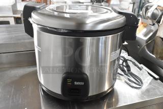 BRAND NEW SCRATCH AND DENT! 2024 Galaxy 177RCSGB60 60 Cup (30 Cup Raw) Electric Rice Cooker / Warmer. 120 Volts, 1 Phase.