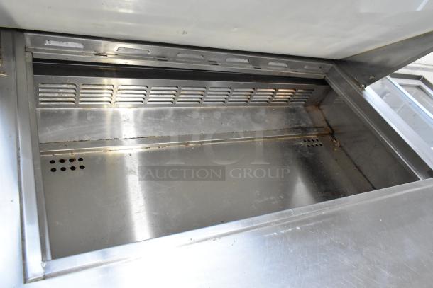 Everest EPBR2 Stainless Steel Commercial Sandwich Salad Prep Table Bain Marie Mega Top on Commercial Casters. 115 Volts, 1 Phase. Tested and Working! - Image 5 of 10