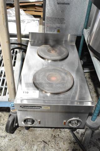 Toastmaster 1132 Metal Commercial Countertop Electric Powered 2 Burner Range. 208-240 Volts.