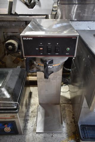 Bunn IC3 Stainless Steel Commercial Countertop Iced Tea Machine w/ Brew Basket. 120/208 Volts, 1 Phase.