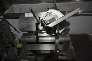 Globe Metal Commercial Countertop Meat Slicer w/ Blade Sharpener. 115 Volts, 1 Phase. - Item #1189977