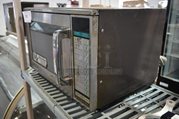 Sharp R-22GV-F Stainless Steel Commercial Countertop Microwave Oven. 120 Volts, 1 Phase. - Image 3 of 8