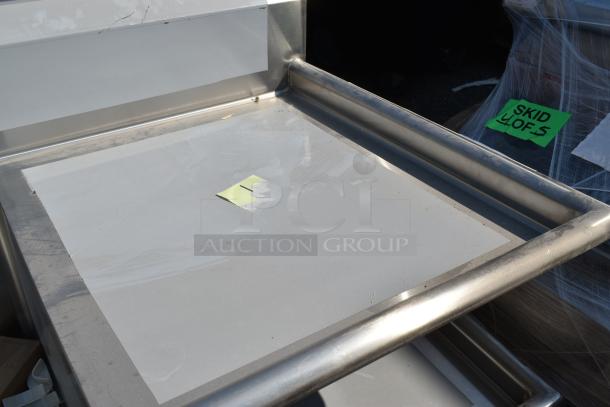 BRAND NEW SCRATCH AND DENT! Regency 600S12424224 Stainless Steel Single Bay Sink w/ Dual Drain Boards. No Legs. - Image 5 of 8
