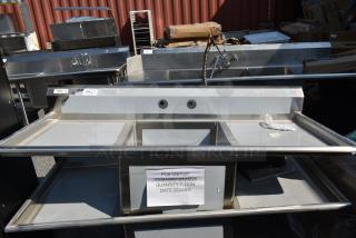 BRAND NEW SCRATCH AND DENT! Regency 600S12424224 Stainless Steel Single Bay Sink w/ Dual Drain Boards. No Legs. - Item #1190457