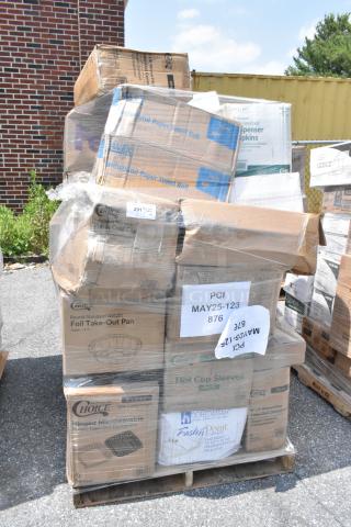 36 BRAND NEW SCRATCH AND DENT! Items Including Choice 32 oz. Straight Wall Clear PET Plastic Cold Cup - 300/Case, Lavex Li'l Herc 33 Gallon 1.2 Mil 33