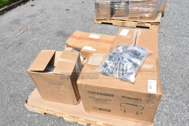 10 BRAND NEW SCRATCH AND DENT! Items Including 215CG20TAN CaterGator CG20TAN Tan 20 Qt. Rotomolded Outdoor Cooler / Ice Chest, 945WC5686 Curtis WC-5686-P Plastic Octagon Drip Tray, 11197166NB O-Cedar Commercial MaxiClean 97166-NB 15.5 oz. Medium Orange Cotton / Synthetic Blend Looped End Mop Head with 1 1/4" Band - 12/Case, 124NSB30 American Metalcraft NSB30 Black Stamped-Out Number Table Stands - 21 to 30, 2 RWP0060B Square Black Plastic Plates, 124GVHSS American Metalcraft GVHSS 13 1/4" Hammered Gold Vintage Slotted Spoon, 8084244A TableCraft 0.875 oz. Clear Spout / Blue Tail Measured Liquor Pourer with Collar 4244A - 12/Pack, 15903032 Araven 03032 1/2 Size Translucent Polypropylene Food Pan with Airtight Lid - 2 1/2" Deep. 10 Times your Bid! - Image 2 of 13
