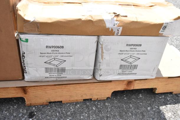 10 BRAND NEW SCRATCH AND DENT! Items Including 215CG20TAN CaterGator CG20TAN Tan 20 Qt. Rotomolded Outdoor Cooler / Ice Chest, 945WC5686 Curtis WC-5686-P Plastic Octagon Drip Tray, 11197166NB O-Cedar Commercial MaxiClean 97166-NB 15.5 oz. Medium Orange Cotton / Synthetic Blend Looped End Mop Head with 1 1/4" Band - 12/Case, 124NSB30 American Metalcraft NSB30 Black Stamped-Out Number Table Stands - 21 to 30, 2 RWP0060B Square Black Plastic Plates, 124GVHSS American Metalcraft GVHSS 13 1/4" Hammered Gold Vintage Slotted Spoon, 8084244A TableCraft 0.875 oz. Clear Spout / Blue Tail Measured Liquor Pourer with Collar 4244A - 12/Pack, 15903032 Araven 03032 1/2 Size Translucent Polypropylene Food Pan with Airtight Lid - 2 1/2" Deep. 10 Times your Bid! - Image 8 of 13